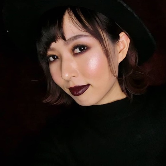 LE MAC Matte Lipstick- Velvet Rebellion - Picture 3 of 8